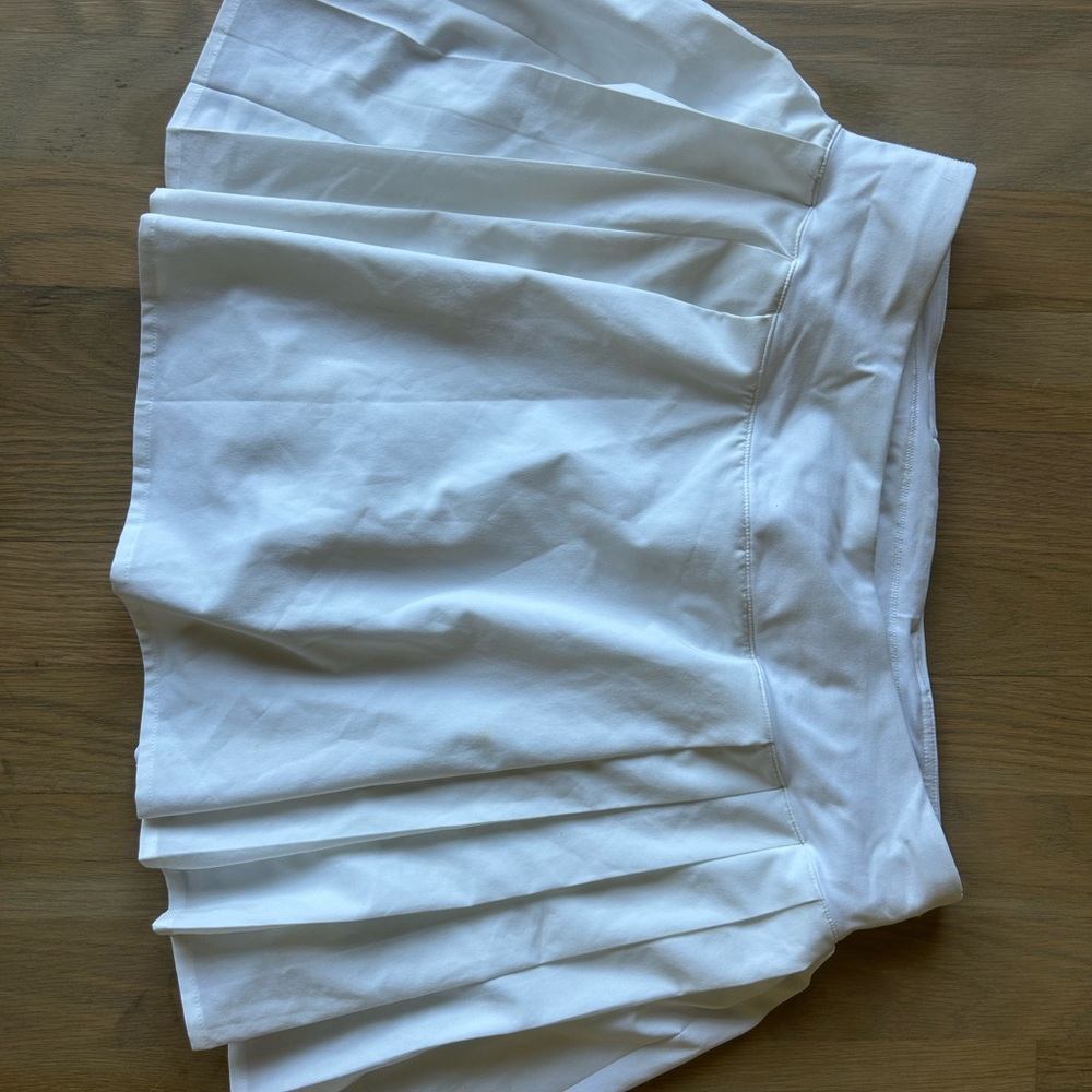 lululemon athletica White Mini Skirt